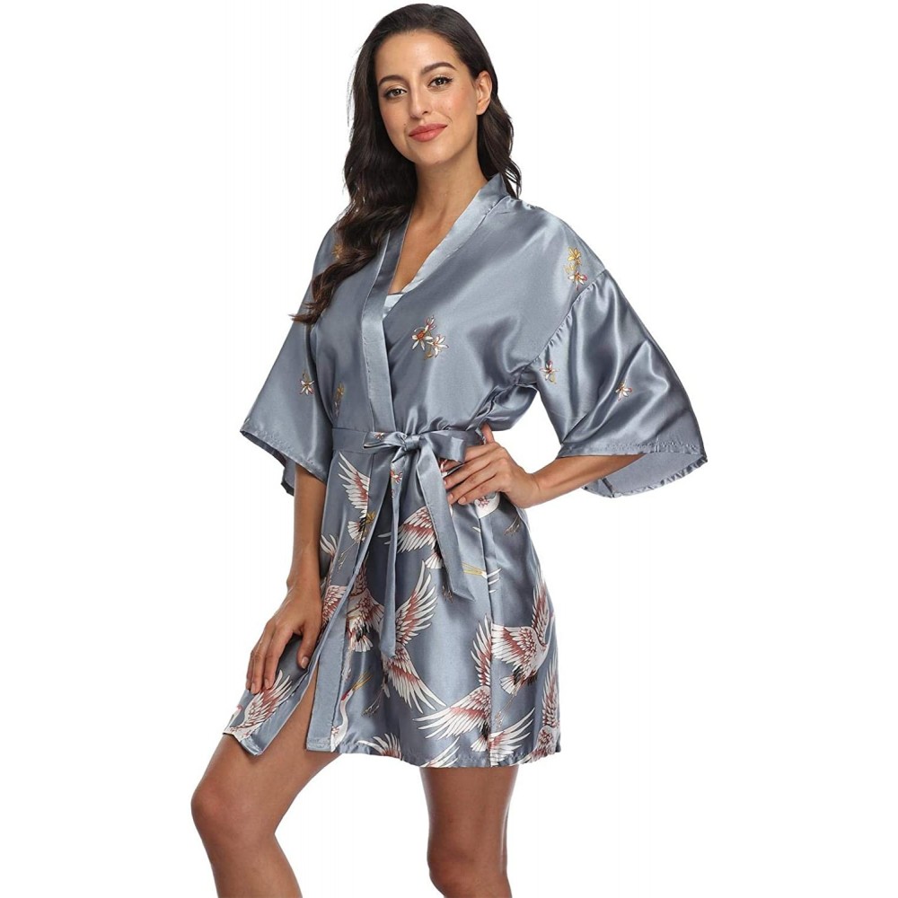 Robes Women's Short Floral Kimono Bride Bridesmaids Robe with Red-Crowned Crane for Wedding Party Robe - Silvery - CB199DALE0G