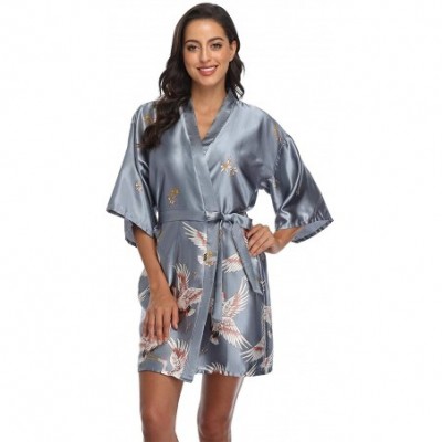 Robes Women's Short Floral Kimono Bride Bridesmaids Robe with Red-Crowned Crane for Wedding Party Robe - Silvery - CB199DALE0G